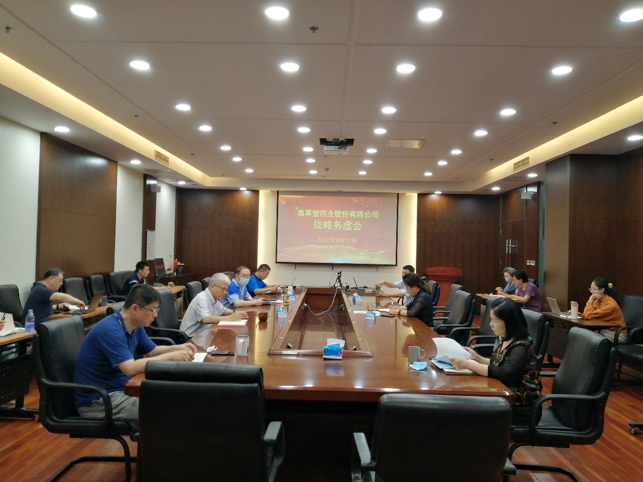 ������ڻ�ս�� �۷���ʹ����ٿ����������